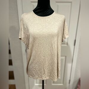 Pebble & Stone Cream Ruffled Back Blouse Size Large